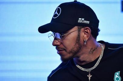 F1 World Champion, Mercedes British driver Lewis Hamilton, delivers a press conference in Sao Paulo, Brazil, on November 7, 2018, ahead of Sundays Formula One Brazilian Grand Prix. (Photo by NELSON ALMEIDA / AFP)