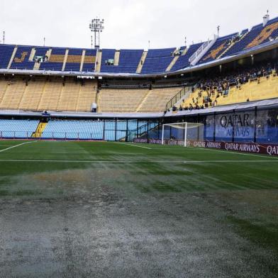  View of the Bombonera Stadium, before the Copa Libertadores 2018 final first leg football match in Buenos Aires, Argentina, on November 10, 2018. (Photo by ALEJANDRO PAGNI / AFP)Editoria: SPOLocal: Buenos AiresIndexador: ALEJANDRO PAGNISecao: soccerFonte: AFPFotógrafo: STR