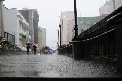  CAXIAS DO SUL, RS, BRASIL, 24/08/2018 - Ambiental chuva. (Marcelo Casagrande/Agência RBS)