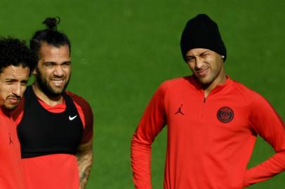 Daniel Alves - Neymar - PSG - Marquinhos