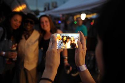  CAXIAS DO SUL, RS, BRASIL 26/11/2015oitava edição do Mississippi Delta Blues Festival acontece nos dias 26, 27 e 28 de novembro, na Estação Férrea, em Caxias do Sul. Na foto: Bob Stroger (Felipe Nyland/Agência RBS)