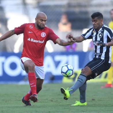  RIO DE JANEIRO, RJ, BRASIL, 18-11-2018. Inter visita o Botafogo no Engenhão. Jogo é válido pela 35ª rodada do Brasileirão. (RICARDO DUARTE/INTER)