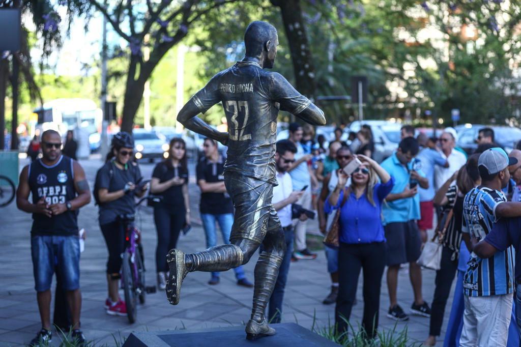 Spartak divulga primeiras imagens de Pedro Rocha no clube