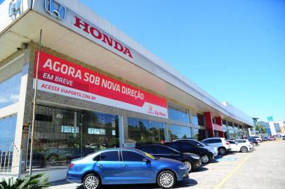  CAXIAS DO SUL, RS, BRASIL, 20/11/2018. Revenda da Honda, Via Porto, que está sob nova direção. Antiga Scapini Honda, na avenida Rubem Bento Alves (Perimetral Oeste). (Porthus Junior/Agência RBS)