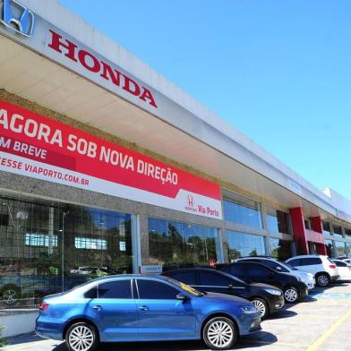  CAXIAS DO SUL, RS, BRASIL, 20/11/2018. Revenda da Honda, Via Porto, que está sob nova direção. Antiga Scapini Honda, na avenida Rubem Bento Alves (Perimetral Oeste). (Porthus Junior/Agência RBS)