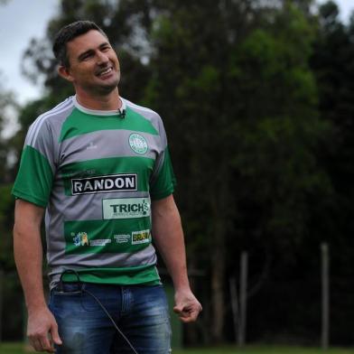  CAXIAS DO SUL, RS, BRASIL 07/11/2018Moises Zamboni é zagueiro dos veteranos no time do São Francisco,  finalista no campeonato amador de Caxias do Sul. (Felipe Nyland/Agência RBS)