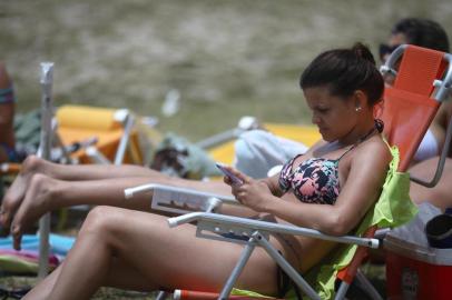  CAPÃO DA CANOA, RS, BRASIL, 17/11/2018: Teste 4g no litoral gaúchoIndexador: ISADORA NEUMANN