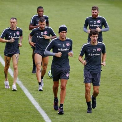  PORTO ALEGRE, RS, BRASIL, 23/11/2018 - Treino do Inter que ocorreu na tarde desta Sexta Feira. (FOTOGRAFO: ROBINSON ESTRÁSULAS / AGENCIA RBS)