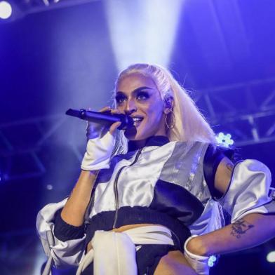 Pabllo Vittar apresenta show da turnê Não Para Não no Pepsi On Stage