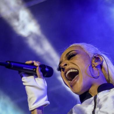 Pabllo Vittar apresenta show da turnê Não Para Não no Pepsi On Stage