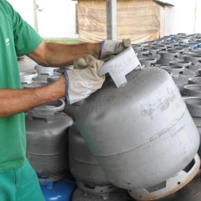  JOINVILLE,SC,BRASIL,26-11-2018.Aumento no preço do Gás de cozinha.(Foto:Salmo Duarte/A Notícia)