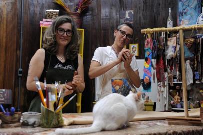  CAXIAS DO SUL, RS, BRASIL 30/11/2018Idealizado pela ceramista Ana Júlia Poletto e pela escritora Adriana Antunes, atelier Casa do Caramujo oferece oficinas de ilustração e cerâmica. (Felipe Nyland/Agência RBS)