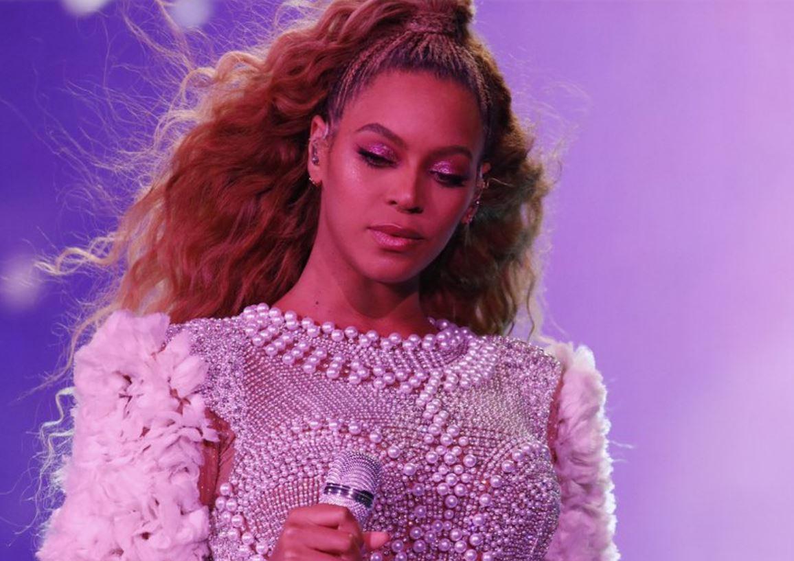 Beyoncé é a artista feminina internacional mais procurada