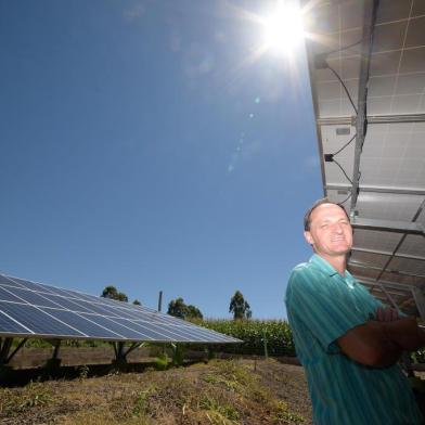  Usina solar da cooperativa Cooperagri, na localidade de Vila Jacó, em Teutônia.  Assessor financeiro e administrativo Lício João Sulzbach.