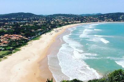 praia de geribá, em búzios. 