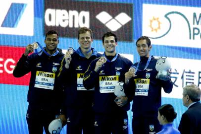 natação, mundial de natação, Matheus Santana, Marcelo Chierighini, César Cielo e Breno Correia, Hangzhou, bronze, revezamento, 4x100