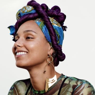 (Foto: Allure/Divulgação)alicia-keys-allure-2017-billboard-1548Importação Donnahttp://c