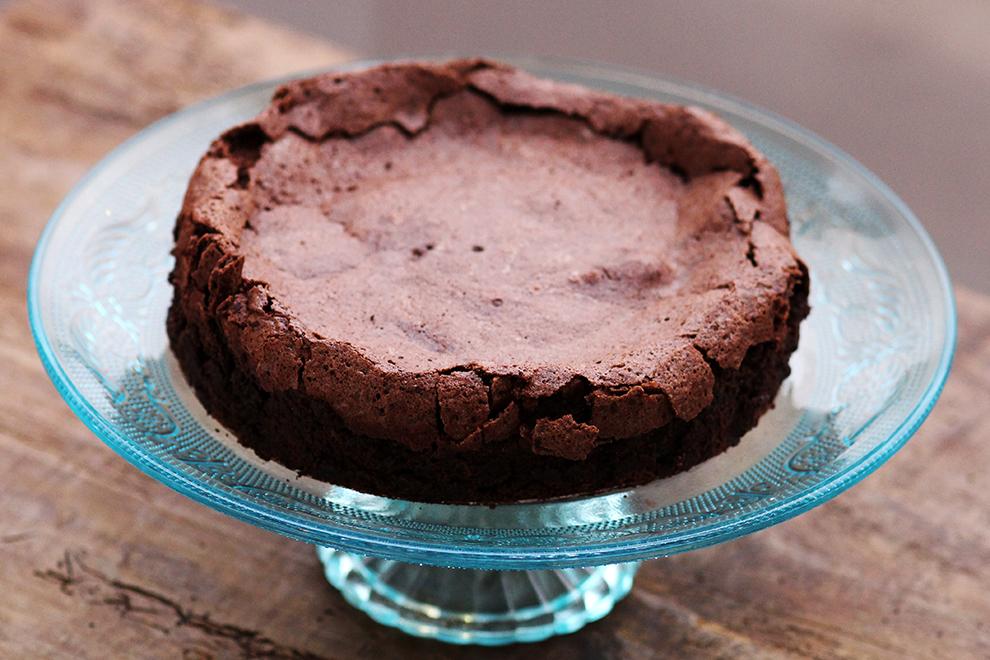 Receita de Bolo de chocolate sem leite, enviada por katiana