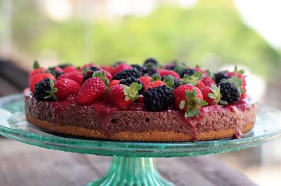 Torta Mousse com frutas vermelhas altaImportação Donnahttp://cdn.revistadonna.clicrbs.co