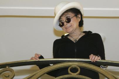 Entrevista de Yoko Ono a produtor musical em 1987 foi divulgada este mêsentrevista-de-yok