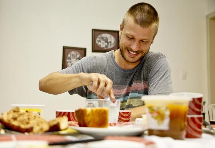 Na Casa Dos Pais Rodrigo Hilbert Fala Sobre Família Fama E