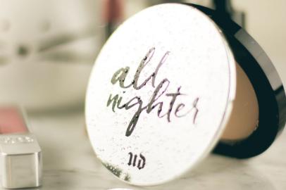 All Nighter Waterproof Setting Powderum divulgaçãoImportação Donnahttp://cdn.revistadonn