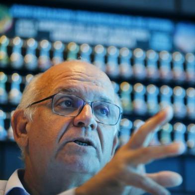  PORTO ALEGRE, RS, BRASIL, 12-12-2018: Entrevista com o presidente do Grêmio, Romildo Bolzan Júnior, em sua sala na Arena (FOTO FÉLIX ZUCCO/AGÊNCIA RBS, Editoria de Esportes).