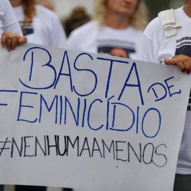  PORTO ALEGRE, RS, BRASIL - 17/12/2018 -  Caminhada contra o feminicídio em Porto Alegre. (Camila Domingues/Agência RBS)