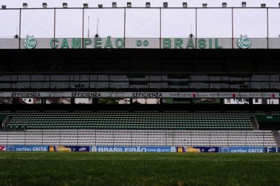  CAXIAS DO SUL, RS, BRASIL, 12/11/2018 - Movimento volta ao Estádio alfredo Jaconi após a queda para a Série C. (Marcelo Casagrande/Agência RBS)