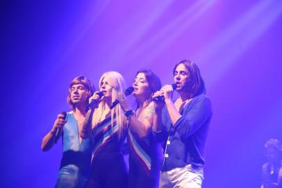 Grupo ABBA The History a Salute To Abba faz show em Gramado para relembrar o fenômeno musical dos anos 70 e 80