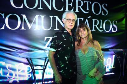  PORTO ALEGRE, RS, BRASIL, 22/12/2018: Com Fafá de Belém, concerto no Parcão antecipa festejos de Natal em Porto Alegre. Para REDE SOCIAL: Claudio e Rosangela ZaffariIndexador: ISADORA NEUMANN