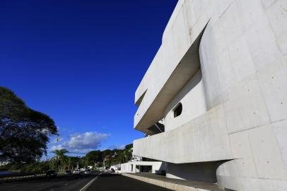  PORTO ALEGRE, RS, BRASIL, 08-03-2018: Fundação Iberê Camargo. A instituição abre em breve a exposição coletiva: Unânime Noite - Volume 3. (Foto: Mateus Bruxel / Agência RBS)