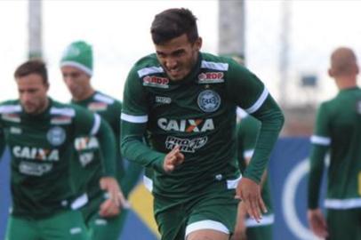 inter, futebol, guilherme parede, coritiba