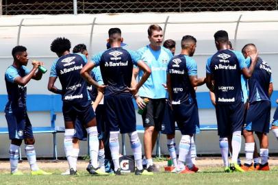 Grupo de Transição jogo-treino: Grêmio x Aimoré. Técnico Thiago Gomes. Foto: Rodrigo Fatturi, Grêmio