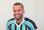 Rômulo fala sobre a expectativa de estrear no Grêmio: "Ansioso para dar o meu melhor"