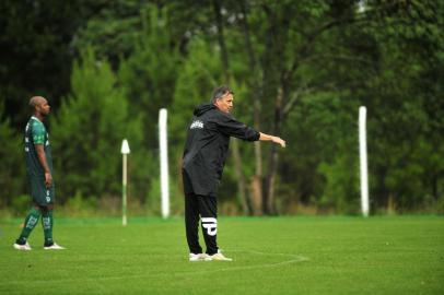  CAXIAS DO SUL, RS, BRASIL. (03/01/2019)Treino do Juventude no CT em Caxias do Sul. Na foto, técnico Luiz Carlos Winck. (Antonio Valiente/Agência RBS)