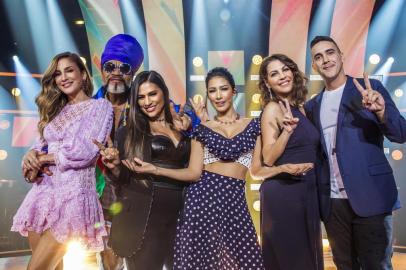 Claudia Leitte,  Carlinhos Brown e Simone & Simaria e  com Andre Marques e Thalita Rebouças