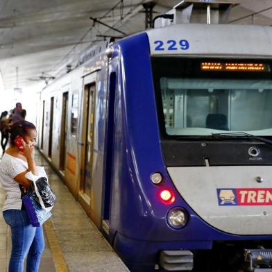  PORTO ALEGRE, RS, BRASIL 10/01/2019 - Número de passageiros do trensurb vem diminuindo nos últimos anos.(FOTO: ROBINSON ESTRÁSULAS/AGÊNCIA RBS)