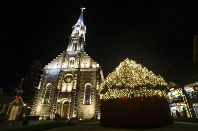  GRAMADO, RS, BRASIL (23/12/2018)Natal Luz de Gramado - Decoracao da Cidade.(Cleiton Thiele/SerraPress)Indexador: CLEITON THIELE