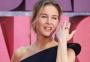 Renée Zellweger brinca com fofocas sobre sua vida pessoal: "Eu li que vou me casar, não é excitante?"