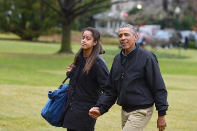 Malia e Obama | AFPmaliaobama_afpImportação Donnahttp://cdn.revistadonna.clicrbs.com.br