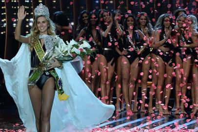 Marthina Brandt é a Miss Brasil 2015marthinaImportação Donnahttp://cdn.revistadonna.cli