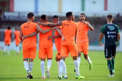  VERANÓPOLIS, RS, BRASIL 12/01/2019Veranópolis x Juventude. Jogo treinos entre as equipes que estão em preparação para o Gauchão 2019. Partida realizada no estádio Antonio Davi Farina. (Felipe Nyland/Agência RBS)