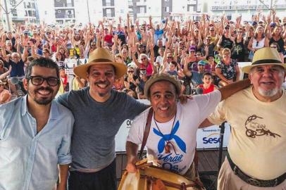 Todos os sábados e domingos de janeiro e fevereiro de 2019, às 18h, acontece o Verão Gaúcho com Os Fagundes no palco montado na beira da praia em Capão da Canoa.