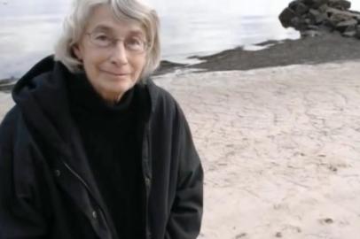 Mary Oliver, pulitzer