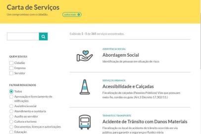 De acessibilidade à alimentação nas escolas, passando por capina, limpeza de valetas e iluminação, os serviços públicos de Porto Alegre podem ser avaliados pelos moradores em uma nova ferramenta digital. O link para o cidadão dar sua contribuição é prefeitura.poa.br/carta-de-servicos _ está disponível também na página principal do site da prefeitura.