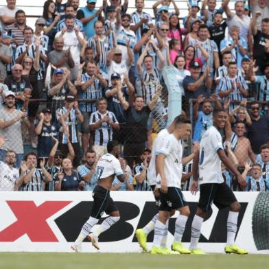 NOVO HAMBURGO,  RS, BRASIL, 20/01/2019- Novo Hamburgo x Grêmio: jogo da primeira rodada do Gauchão 2019. Segundo gol do Marinho. (FOTOGRAFO: ANDRÉ ÁVILA / AGENCIA RBS)