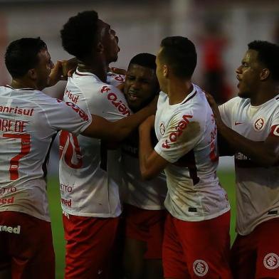  IJUÍ, RS, BRASIL, 20.01.2019. São Luiz e Inter se enfrentam em Ijuí, no Estádio 19 de Outubro, pela primeira rodada do Campeonato Gaúcho 2019.Foto: Tadeu Vilani/Agência RBS