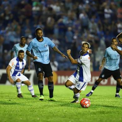  SÃO LEOPOLDO, RS, BRASIL - 23/01/2019 - Aimoré e Grêmio se enfrentam no estádio Cristo Rei pela segunda rodada do Gauchão de 2019. (Carlos Macedo/Agência RBS)