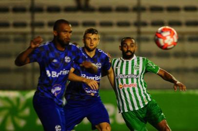  CAXIAS DO SUL, RS, BRASIL, 23/01/2019. Juventude x São José-Poa, jogo válido pela segunda rodada da primeira fase do campeonato gaúcho (Gauchão 2019), realizado no estádioi Alfredo Jaconi. (Porthus Junior/Agência RBS)